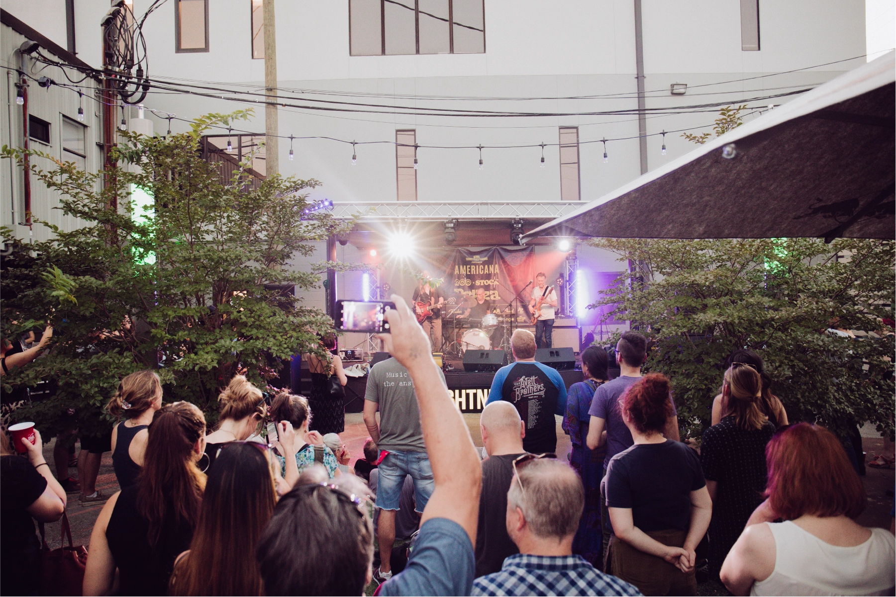 Courtyard - Outdoor Creative Space - Image 1